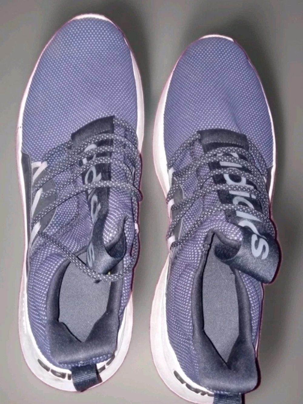 Adidas Men's Size 14 Gray Athletic Basketball Sneakers Wear On Bottom